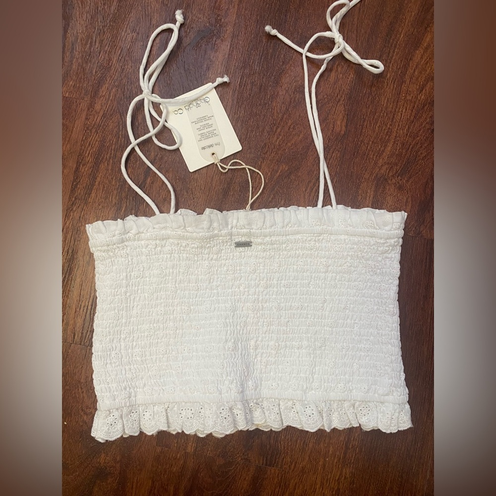 Ghanda White Boho Ruffle Camisole - Picture 7 of 9